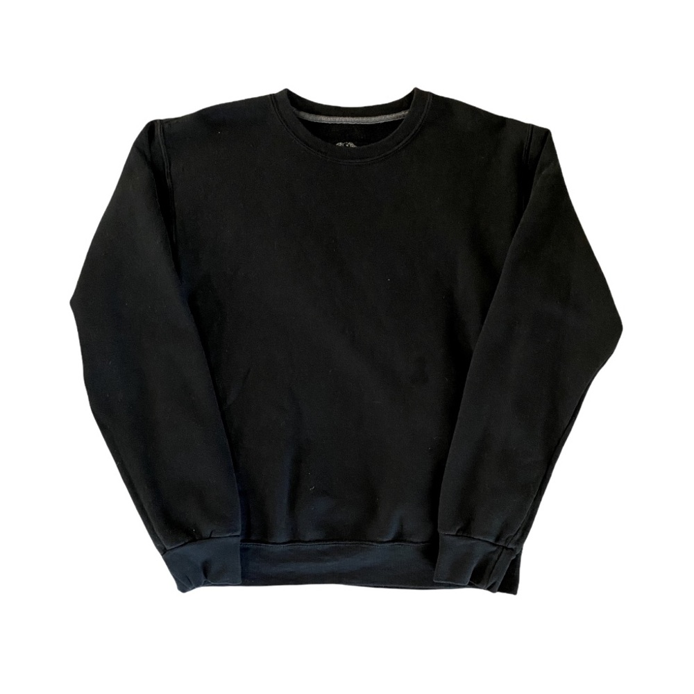 Basic Black Sweatshirt